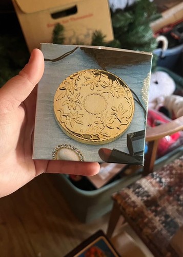 Gold tone floral - tone, engraved